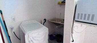 A cozy, spacious home for families and couples (sleeps 6), just 5 minutes from the beach