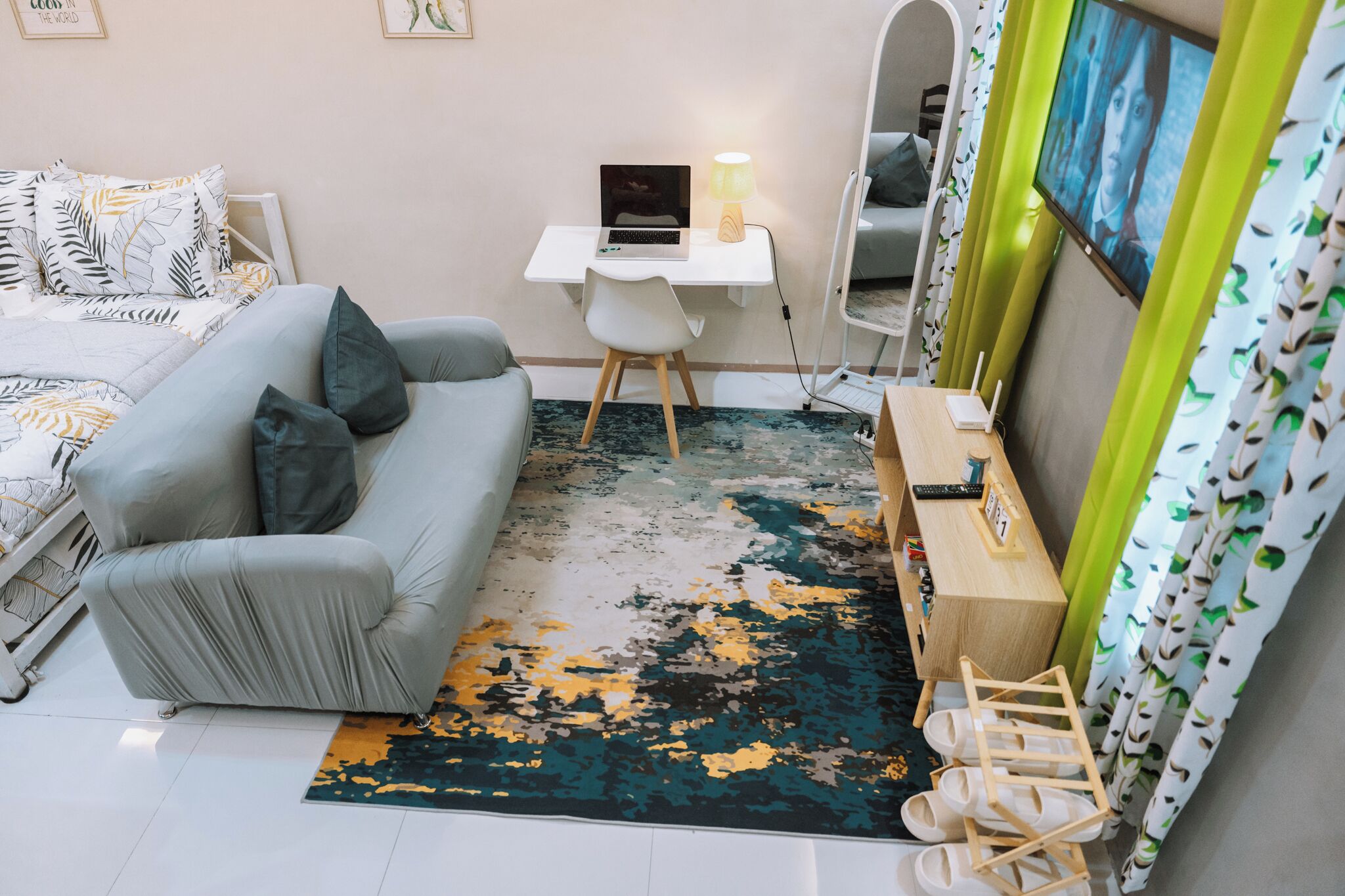 1 dormitorio, tabla de planchar con plancha, wifi y ropa de cama