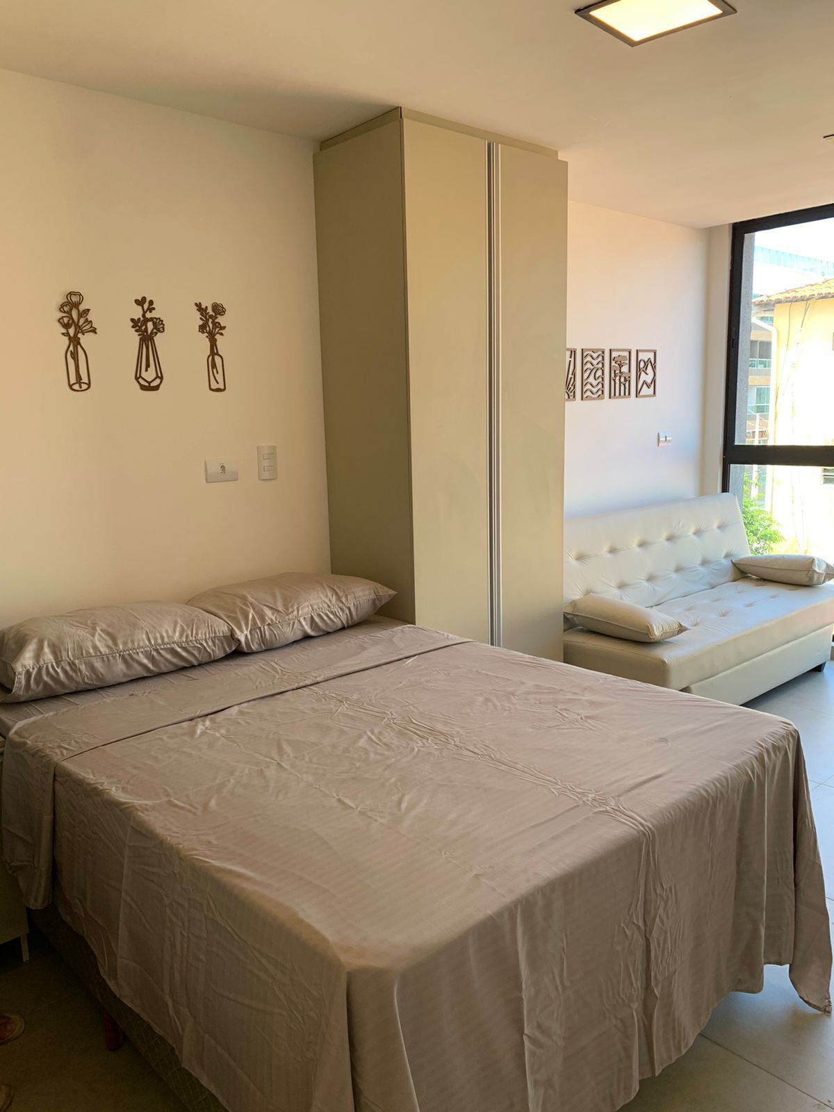 1 quarto, ferros/tábuas de passar roupa, acesso à internet