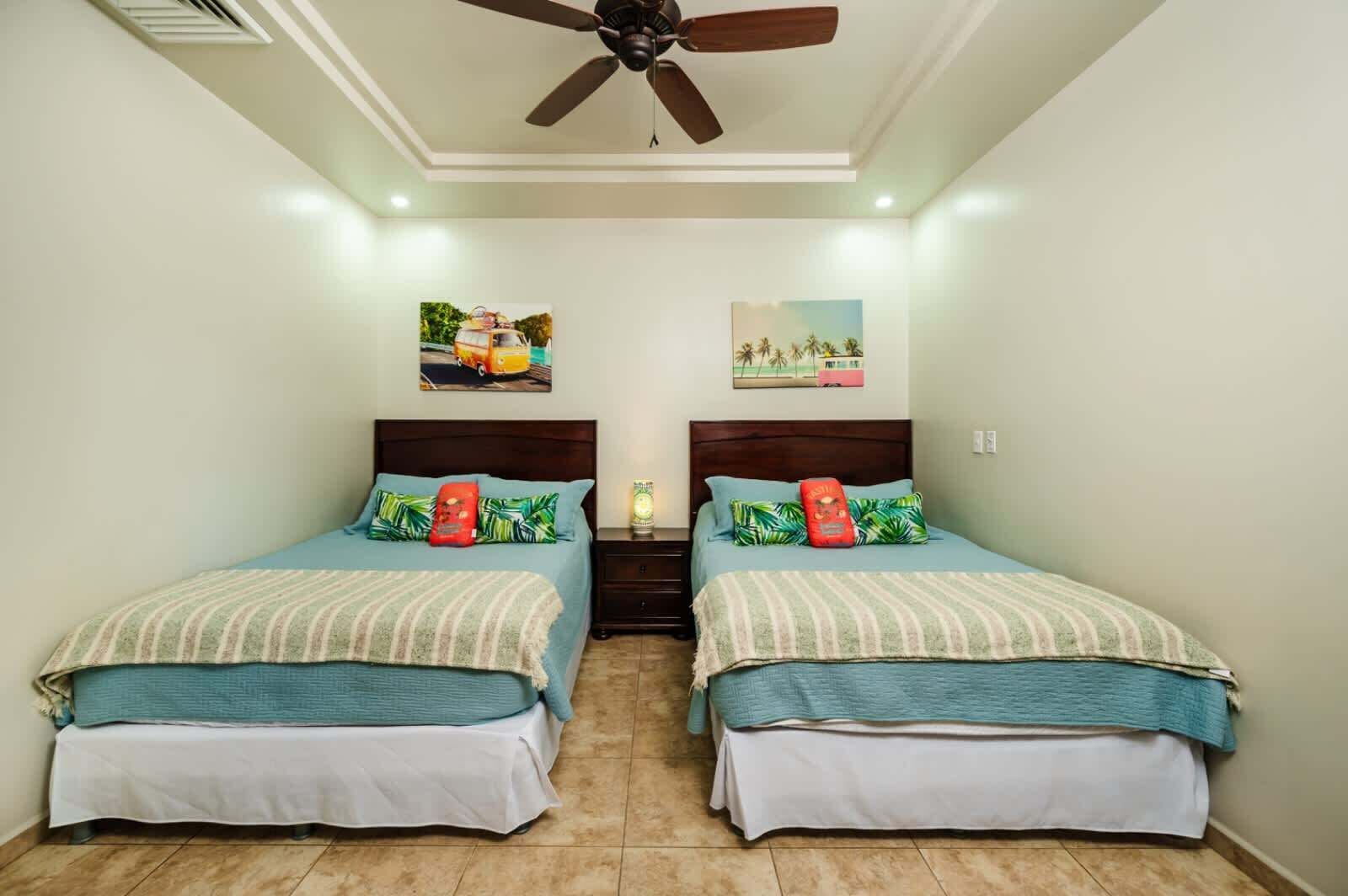 WiFi, bed sheets