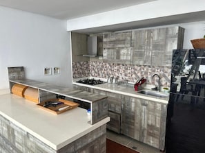 Dining room - HOTEL BOUTIQUE POMA ROSA (Medellin)