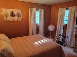 3 chambres, accès au Wi-Fi (inclus), literie fournie