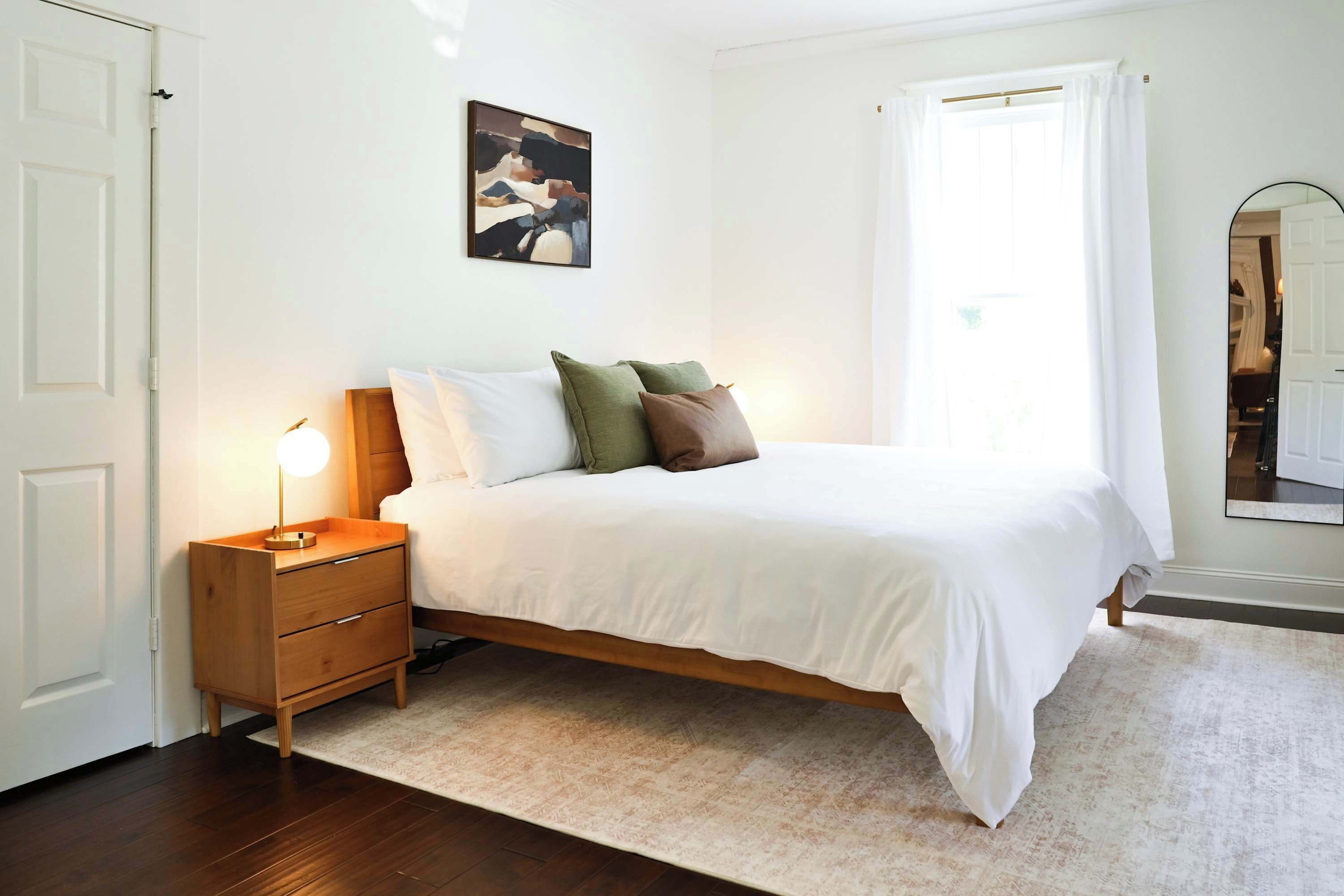 3 quartos, ferros/tábuas de passar roupa, Wi-Fi, roupa de cama