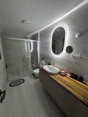 Ảnh chưa phân loại, 5 trong số 21 ảnh, nút