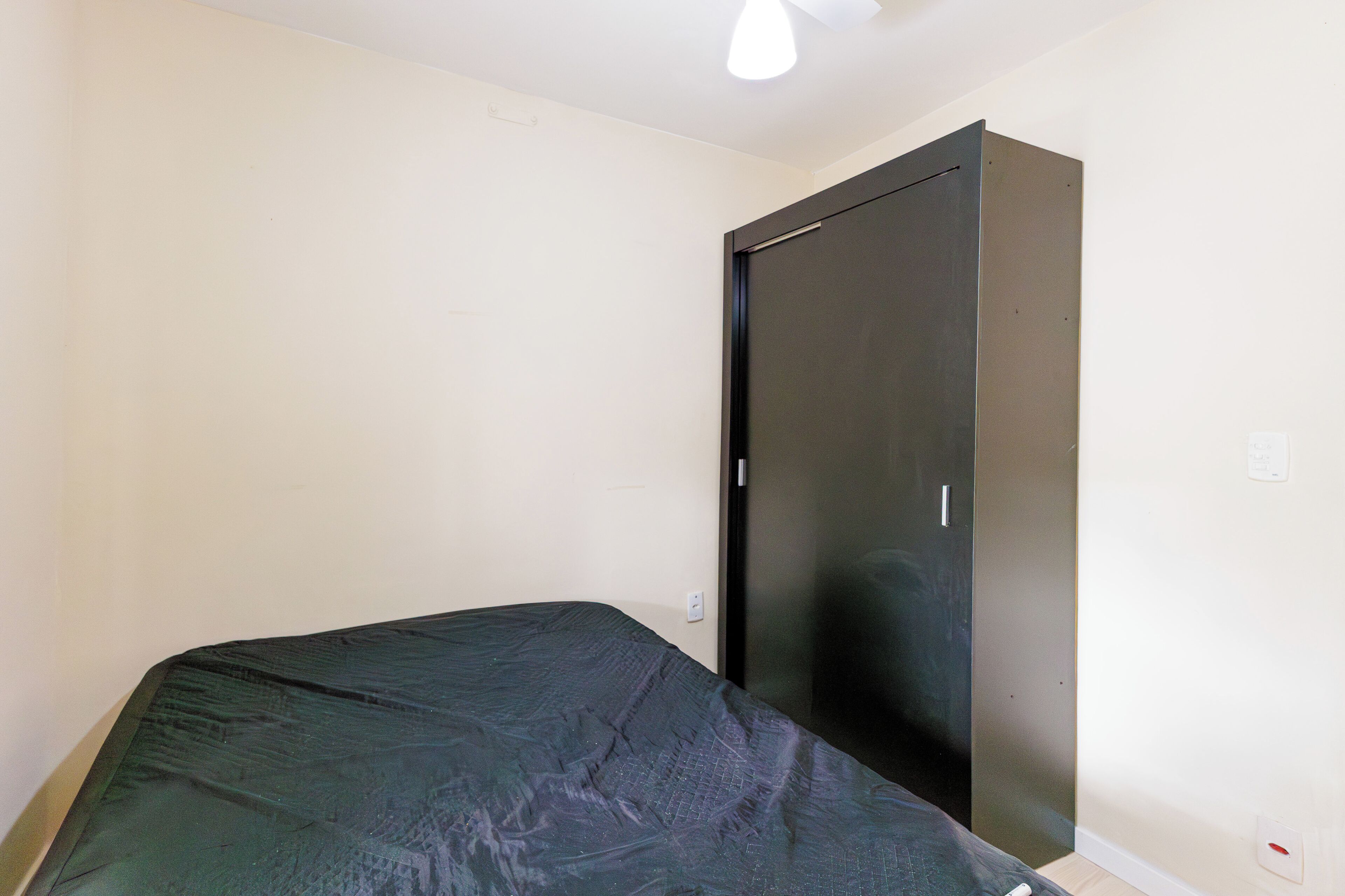 2 quartos, Wi-Fi de cortesia, roupa de cama