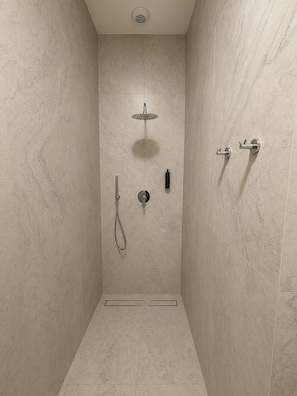 Bathroom - Kleparski House (Kraków)