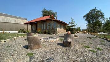Basic Chalet, Patio, Garden View | Property grounds