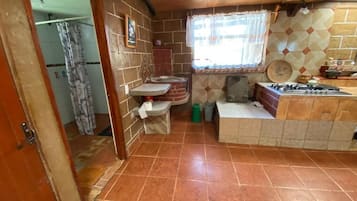 Family Chalet, Patio, Garden View | Bathroom
