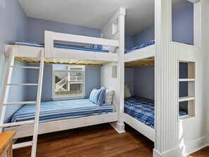 Property amenity - Game House (Port Aransas)