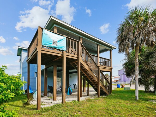 Property amenity - Game House (Port Aransas)