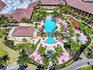 Exterior - Designer Pool Oasis | Theater | Golf | Luxury (Palm Beach Gardens)