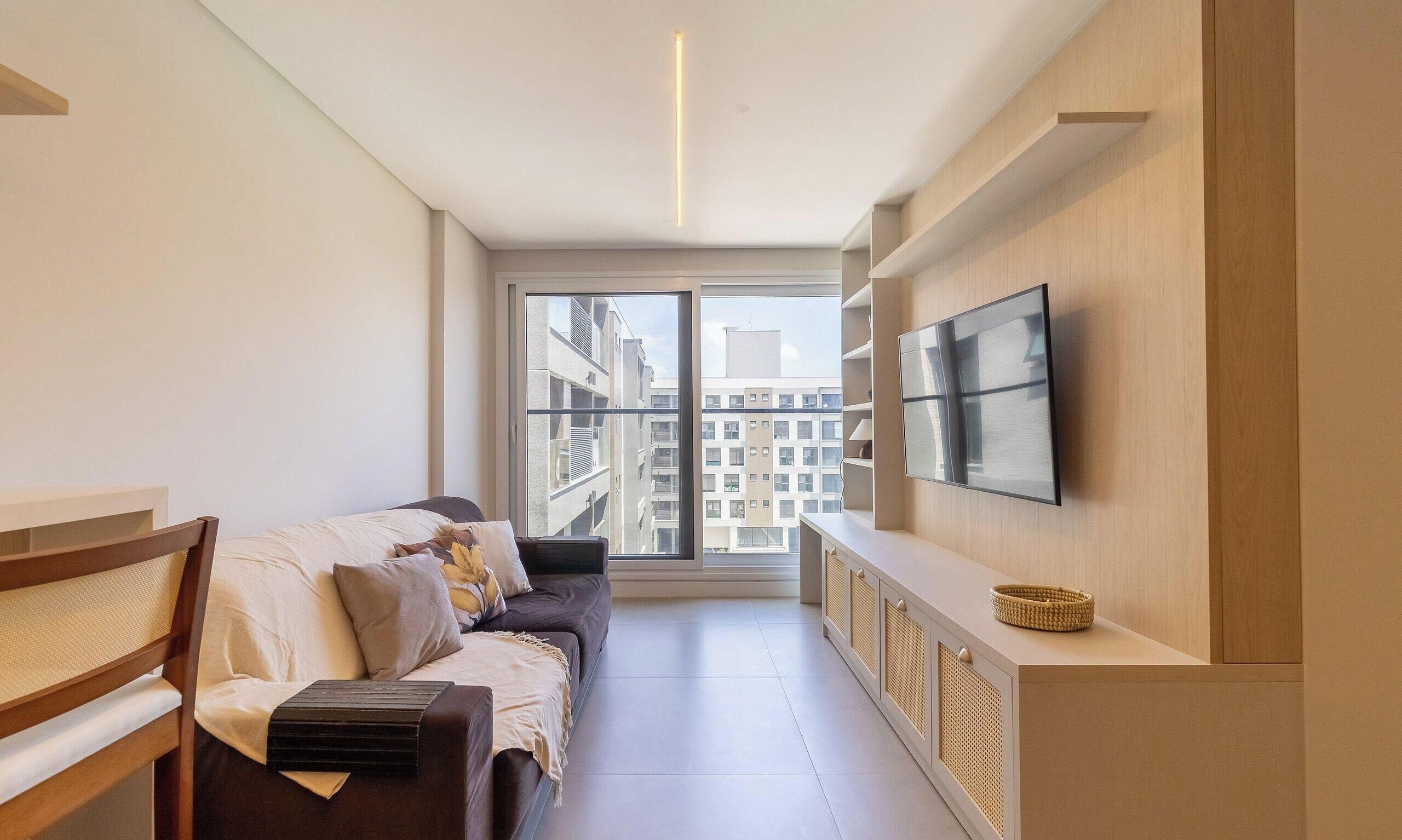 Basic Apartment | Living area | 40-inch TV with digital channels