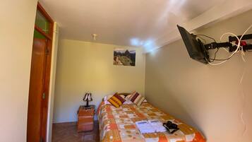 Comfort-Doppelzimmer, Balkon, Stadtblick | Kostenloses WLAN