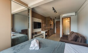 Room - Apt 220m From the sea in a Condo w/ a Pool Bpm0909 (Salvador)