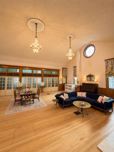 Charming 1907 Chapel - Luxurious Retreat Near Fort Morgan & Prewitt Reservoir