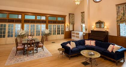 Charming 1907 Chapel - Luxurious Retreat Near Fort Morgan & Prewitt Reservoir