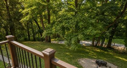 Big Tree Retreat 5 Private Acres Near Highmark