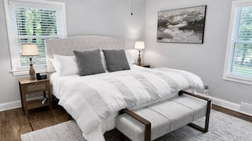 3 habitaciones, escritorio, tabla de planchar con plancha y wifi gratis