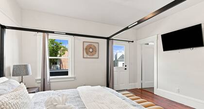Restored Lake Merritt Victorian Retreat