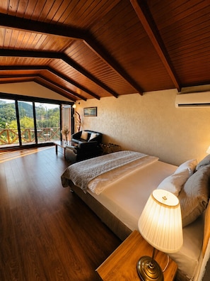 Luxury Bungalow, River View