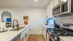 Unclassified image, 3 of 39, button - Family SLC Stay | Ski Access & Private Balcony (Salt Lake City)