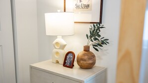 Unclassified image, 4 of 39, button - Family SLC Stay | Ski Access & Private Balcony (Salt Lake City)