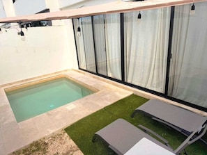 Condo conforto, vista para a piscina | Piscina | Piscina externa