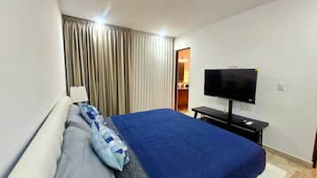 Comfort Condo, Pool View | Free WiFi, individually decorated, individually furnished