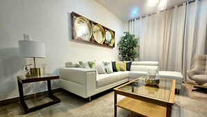 Ảnh chưa phân loại, 3 trong số 22 ảnh, nút