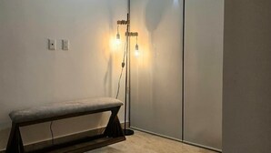 Ảnh chưa phân loại, 5 trong số 22 ảnh, nút