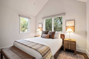 5 bedrooms, iron/ironing board, travel crib, WiFi