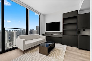 Living area - Luxury E11EVEN 35th Floor Suite w/ City & Bay View (Miami)
