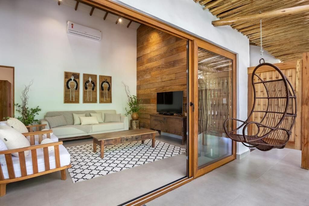 Apartment, 2 Bedrooms, Balcony, City View | Living area