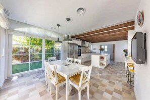 Dining - Vrbo Property (Torrelavit)