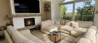 "Villa entre Viñas" - Penedès Wine · 45 min from Barcelona · Private Pool · Sleeps 12