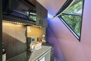 Coffee/tea maker, microwave, cookware/dishes/utensils, dining tables - Evergreen Escape | Private Glass Dome, Sauna & Forest Views (Redmond)