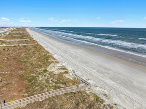 Beach - Sandy Toes l Oceanfront Condo l Heated Pool (St. Augustine)