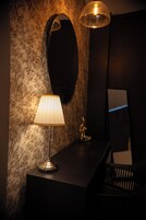 豪華套房 | 羽絨被、書桌、手提電腦工作空間、遮光窗簾/窗簾
