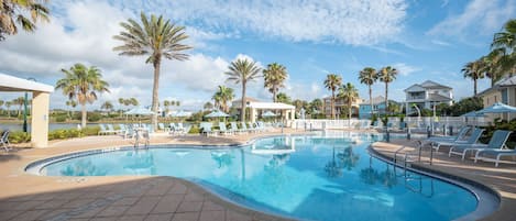 Condo (3 Bedrooms) | Property amenity