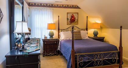 Belle Meade on the James on 106 acres farm with Pond and River access