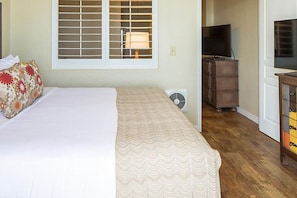 Room - CW BLOCK Majestic Sun 2br (Miramar Beach)