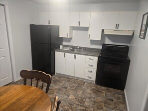 Private kitchen - Bright & Cozy One Bedroom Getaway (Grand Falls-Windsor)