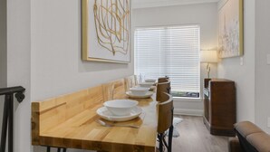 Dining - Entire Modern House, 5 blocks 2 French Qrtr & Jazz (New Orleans)