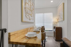 Dining - Entire Modern House, 5 blocks 2 French Qrtr & Jazz (New Orleans)