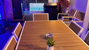 Luxury Villa, Garden View | Outdoor dining
