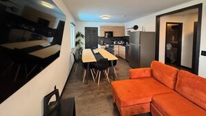 Luxury Villa, Garden View | Living area