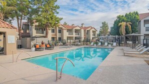 Pool - Princess Dr Retreat Pool Balcony Parking WD WiFi (Scottsdale)
