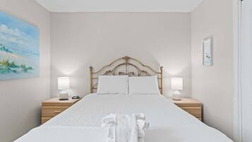WiFi (free), bed sheets