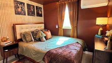 2 室のベッドルーム、アイロン / アイロン台、WiFi、ベッドシーツ