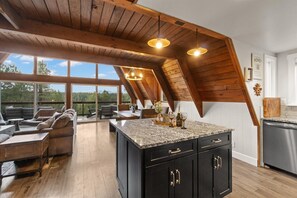 Interior - Peaks View A-Frame: Hot Tub, Trails, A/C, andEV Charger (Flagstaff)